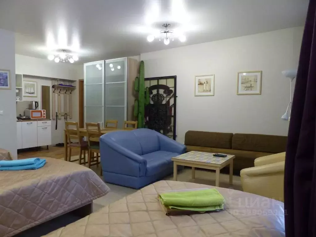 Комната Санкт-Петербург 8-я Васильевского острова линия, 45/34 - Фото 1