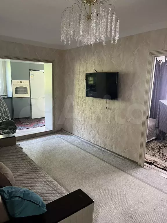 3-к. квартира, 65 м, 3/3 эт. - Фото 1