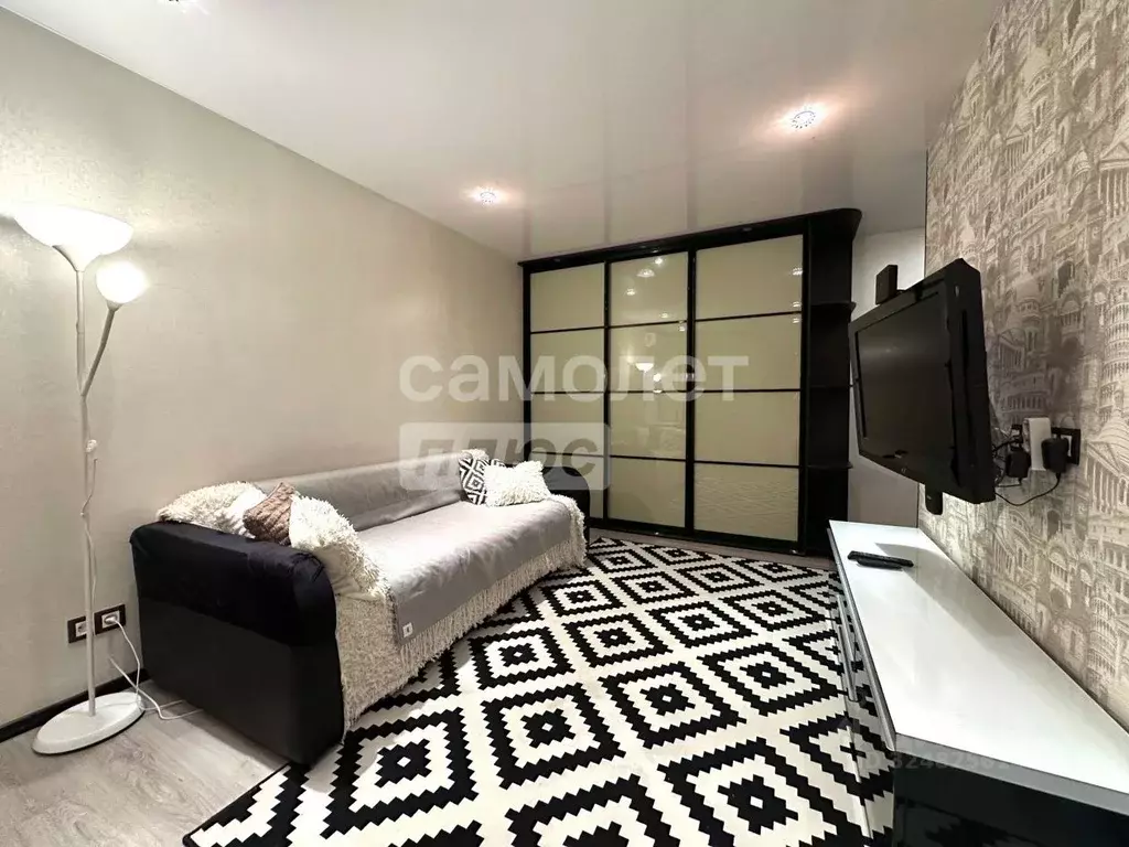 1-к кв. Нижегородская область, Нижний Новгород ул. Цветочная, 1 (30.0 ... - Фото 1