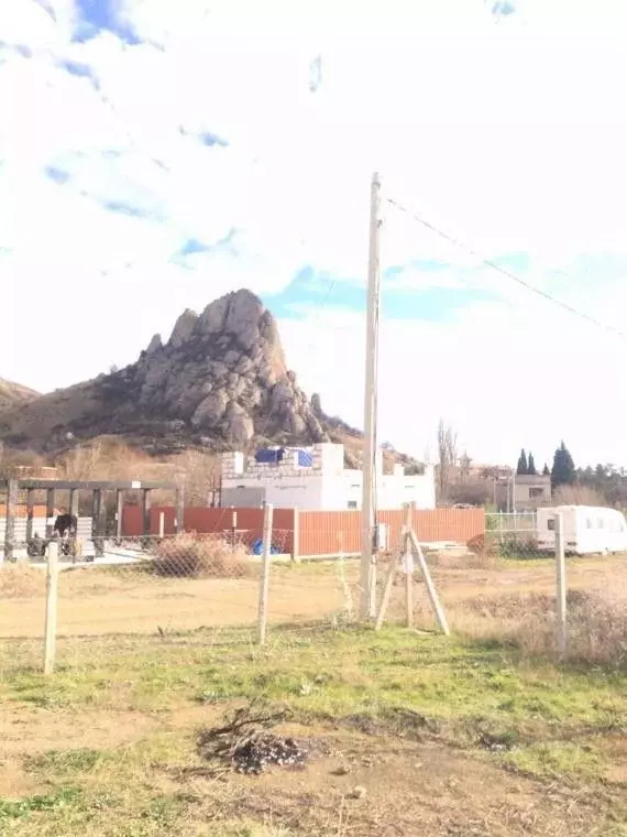 Участок в Крым, Феодосия муниципальный округ, Курортное пгт ул. ... - Фото 1