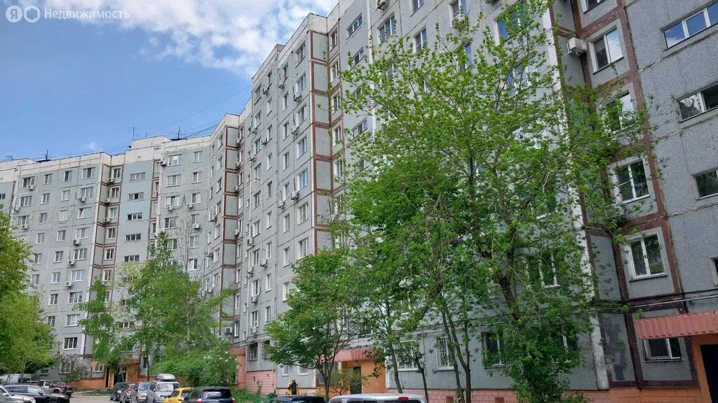 3-комнатная квартира: Хабаровск, Фабричный переулок, 25 (66.8 м) - Фото 0