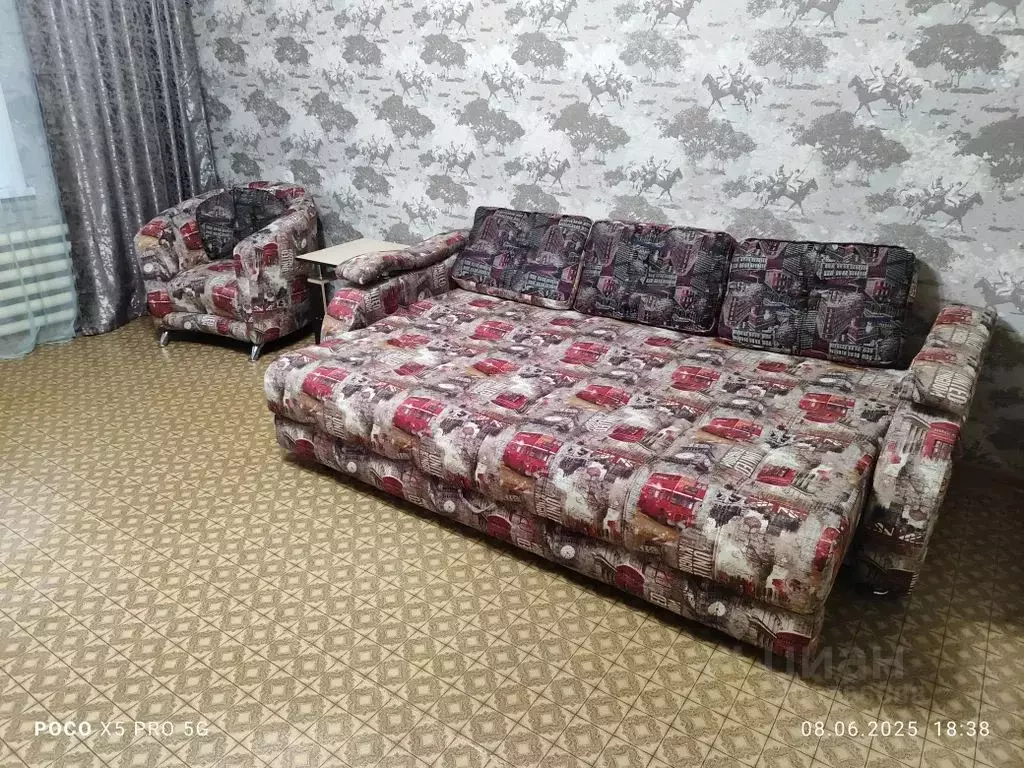 2-к кв. Алтайский край, Яровое В кв-л, 25 (42.0 м) - Фото 1