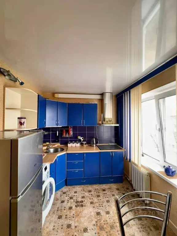 3-к кв. Амурская область, Благовещенск 2-й мкр, ул. Кантемирова, 7 ... - Фото 0