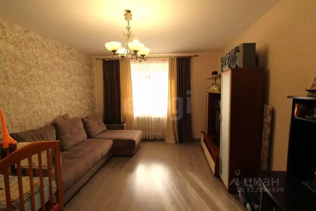 2-к кв. Вологодская область, Великий Устюг Гледенская ул., 43Г (56.0 ... - Фото 1