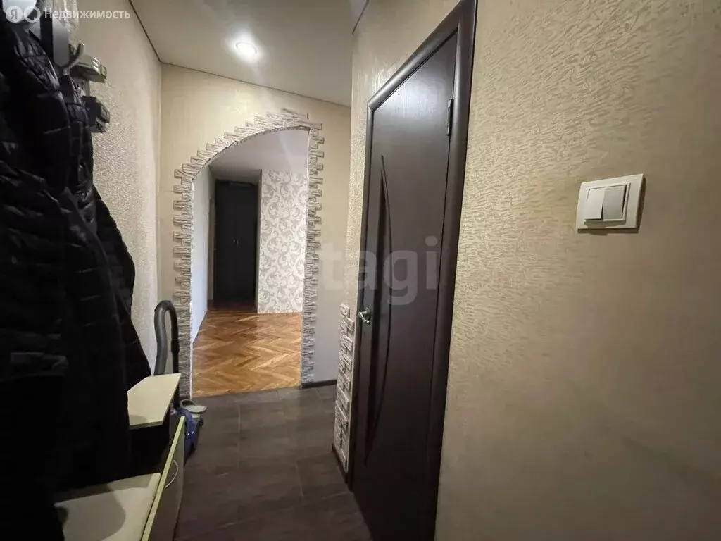 3-комнатная квартира: Майкоп, Краснооктябрьская улица, 54 (56.3 м) - Фото 2