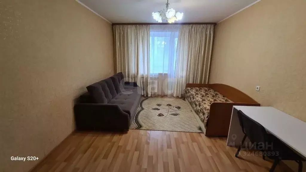 1-к кв. Тюменская область, Тюмень ул. 50 лет Октября, 74 (41.5 м) - Фото 2