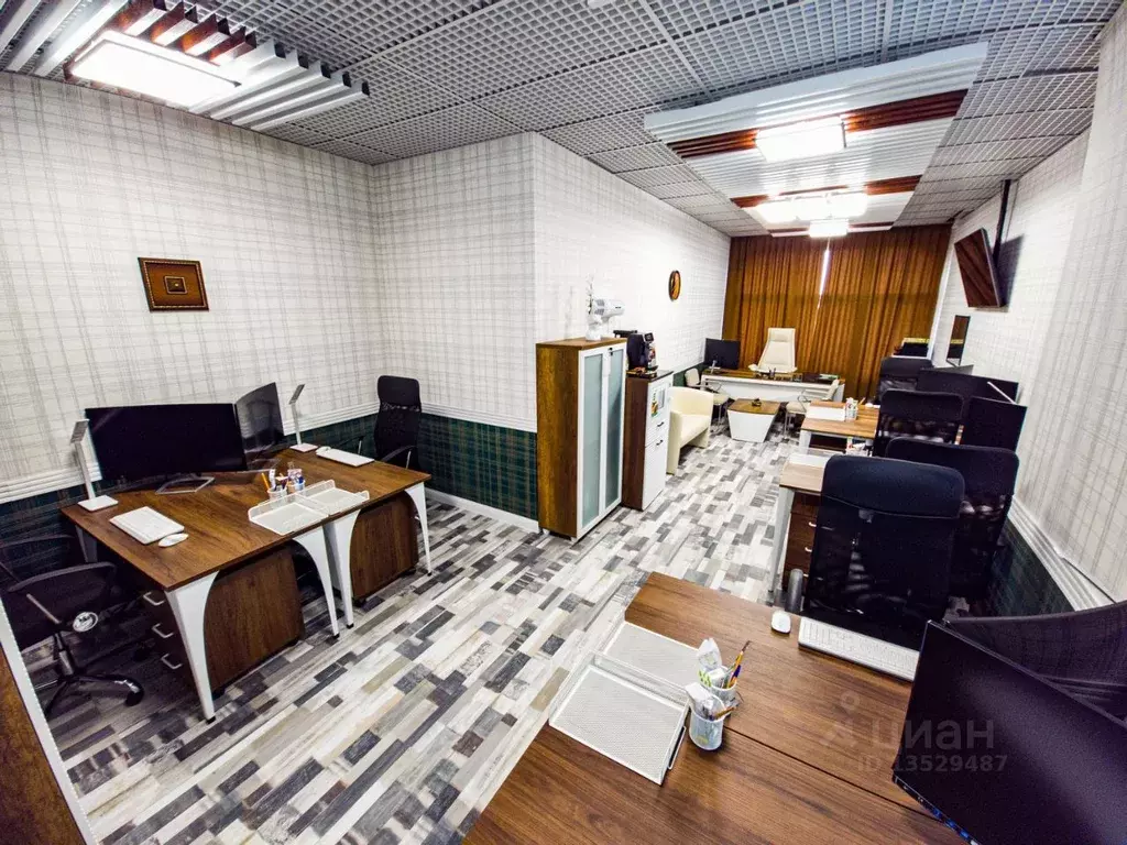 Офис в Татарстан, Казань ул. Галиаскара Камала, 41 (46 м) - Фото 0