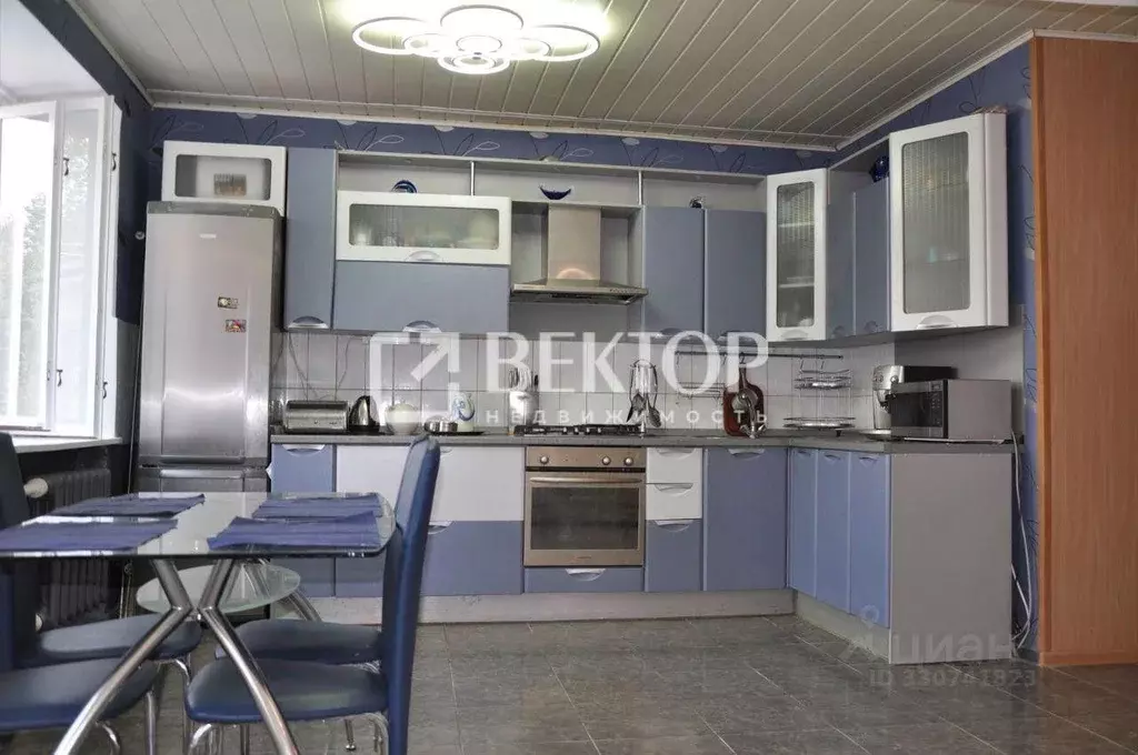 3-к кв. Ивановская область, Иваново Набережная ул., 5 (80.0 м) - Фото 2