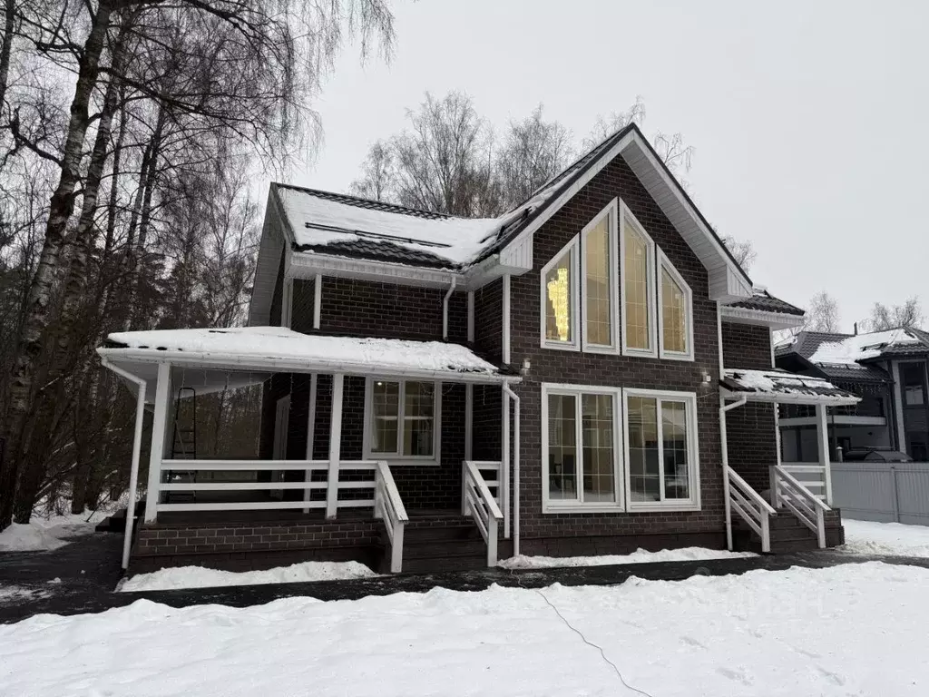 Дом в Московская область, Домодедово городской округ, д. Ильинское, ... - Фото 0