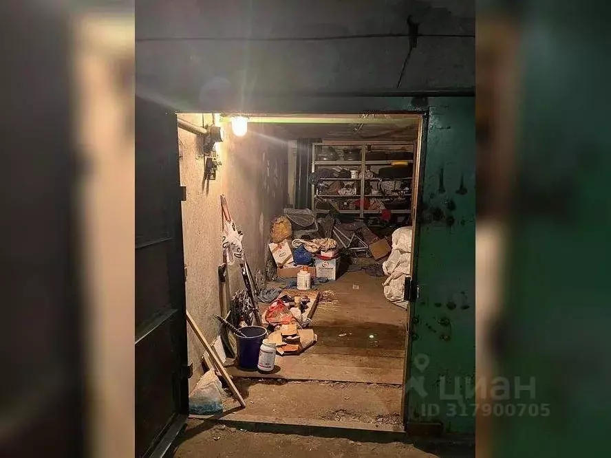 Гараж в Свердловская область, Екатеринбург ул. Владимира Высоцкого, 42 ... - Фото 1