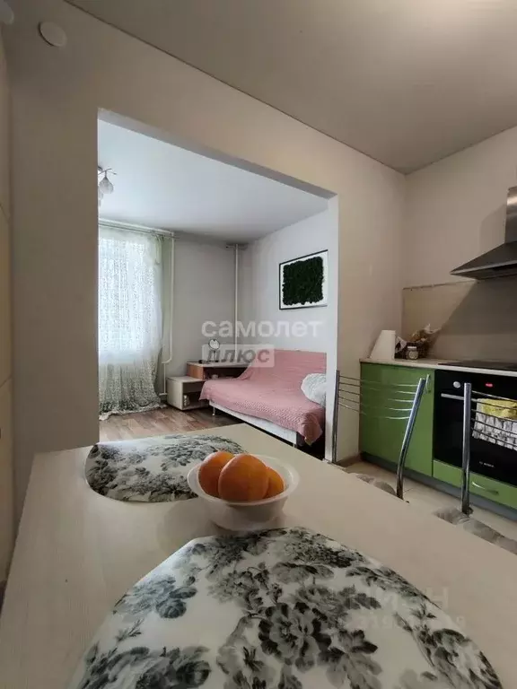 3-к кв. Омская область, Омск ул. Ватутина, 33 (72.0 м) - Фото 0