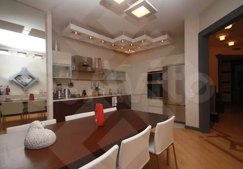 3-к. квартира, 140 м, 2/13 эт. - Фото 0