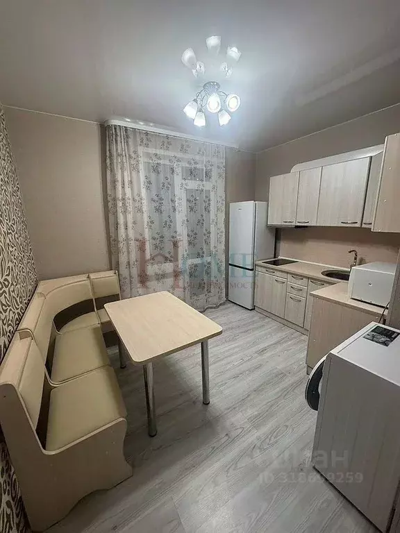 1-к кв. Новосибирская область, Новосибирск Родники мкр, ул. Михаила ... - Фото 0
