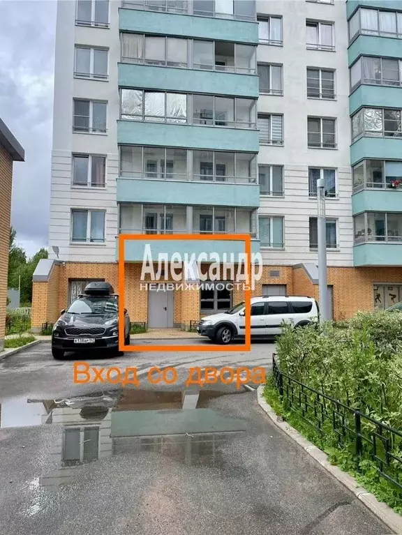 Торговая площадь в Санкт-Петербург ул. Тамбасова, 3к1 (100 м) - Фото 1