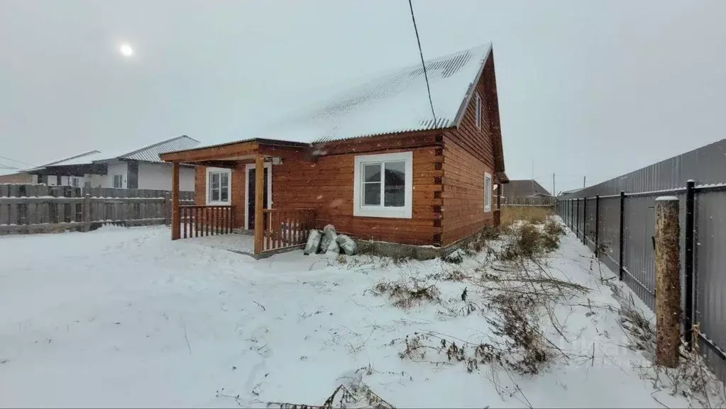 Дом в Иркутская область, Иркутский муниципальный округ, с. Хомутово ... - Фото 1