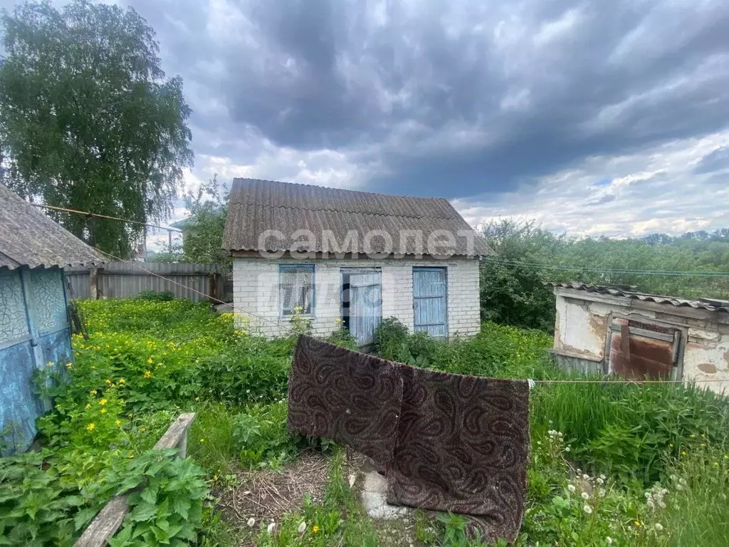 Дом в Курская область, Поселок Медвенка муниципальное образование, ... - Фото 1