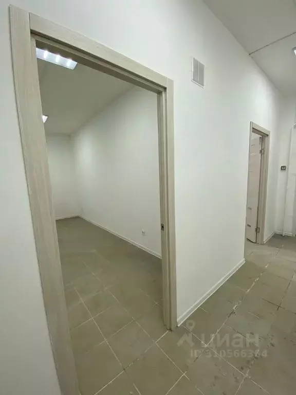 Помещение свободного назначения в Кировская область, Киров ул. ... - Фото 1