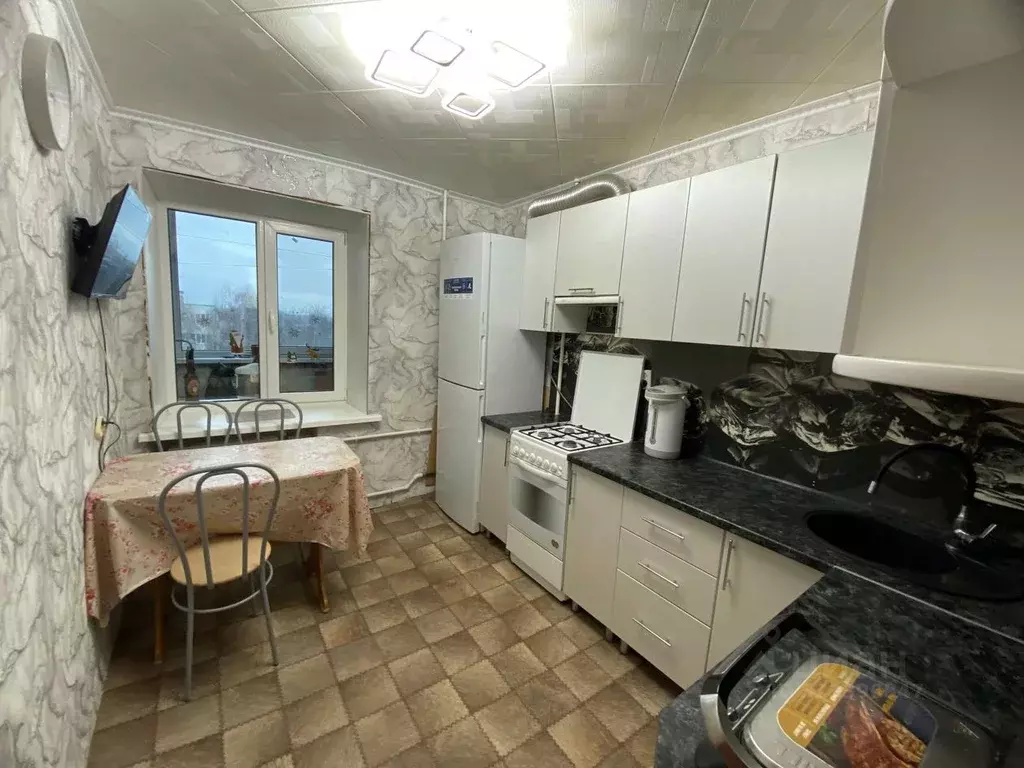 2-к кв. Татарстан, Зеленодольск ул. Ленина, 59 (46.2 м) - Фото 2