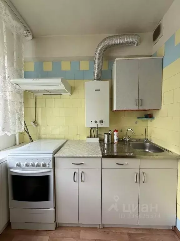 3-к кв. Новгородская область, Валдай ул. Радищева, 70 (61.8 м) - Фото 2