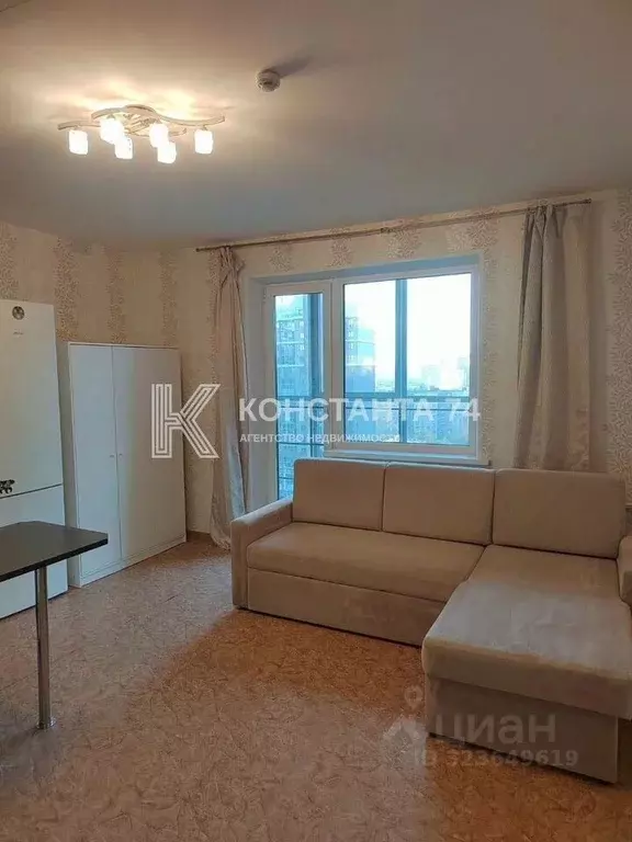 Студия Челябинская область, Челябинск ул. Толбухина, 5 (24.0 м) - Фото 1