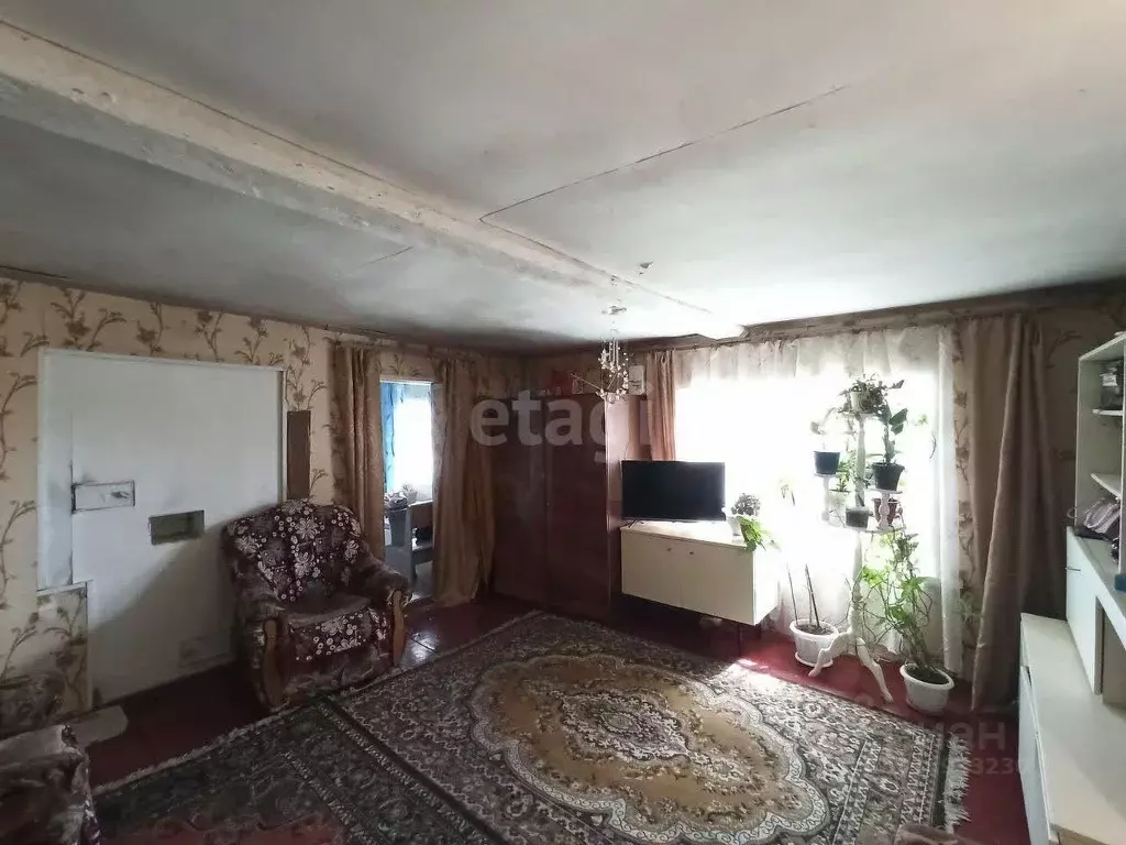 Дом в Алтайский край, Тогульский район, с. Тогул Советская ул., 55 (45 ... - Фото 1
