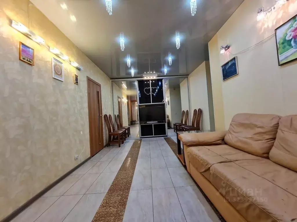 3-к кв. Саха (Якутия), Якутск ул. Пирогова, 6/1 (85.0 м) - Фото 1