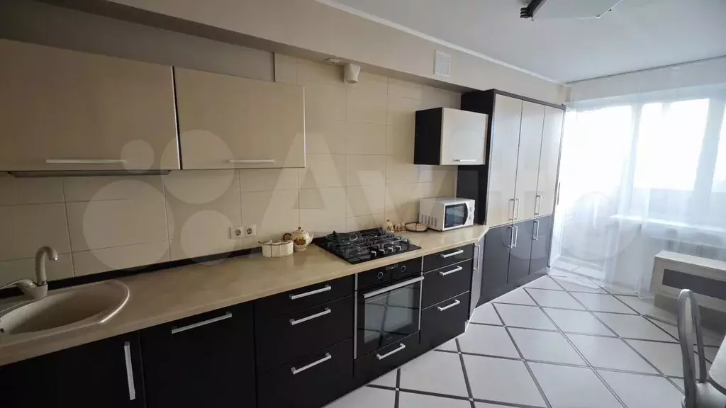 2-к. квартира, 63 м, 6/6 эт. - Фото 1