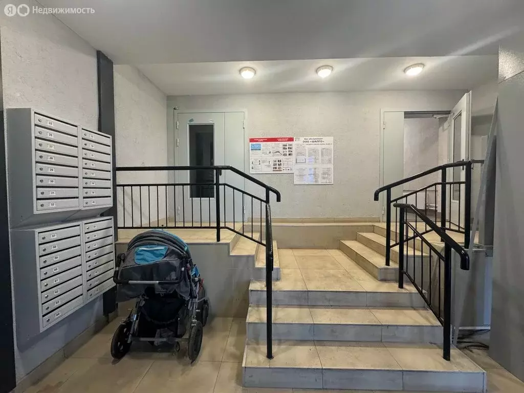 Квартира-студия: Кемерово, улица Ворошилова, 36Б (30 м) - Фото 1