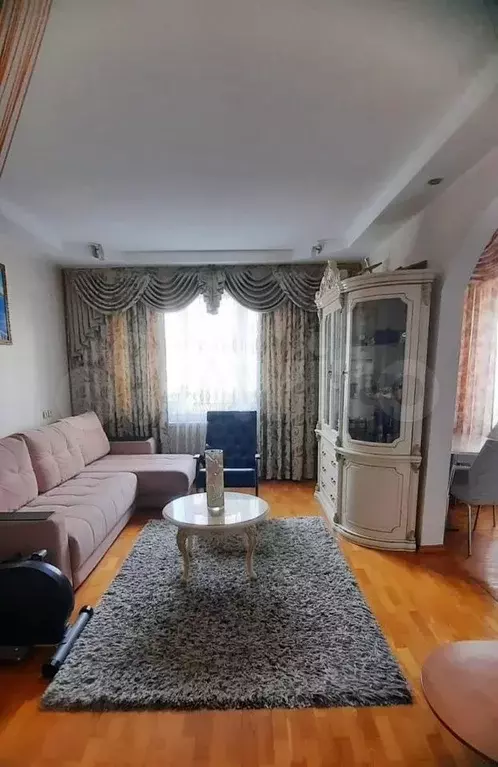 3-к. квартира, 62 м, 4/9 эт. - Фото 0