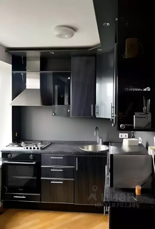 3-к кв. Москва ул. Гарибальди, 10К2 (63.0 м) - Фото 0