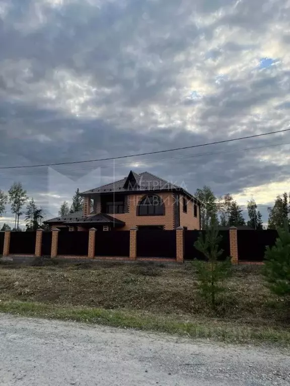 Коттедж в Тюменская область, Нижнетавдинский муниципальный округ, с. ... - Фото 0