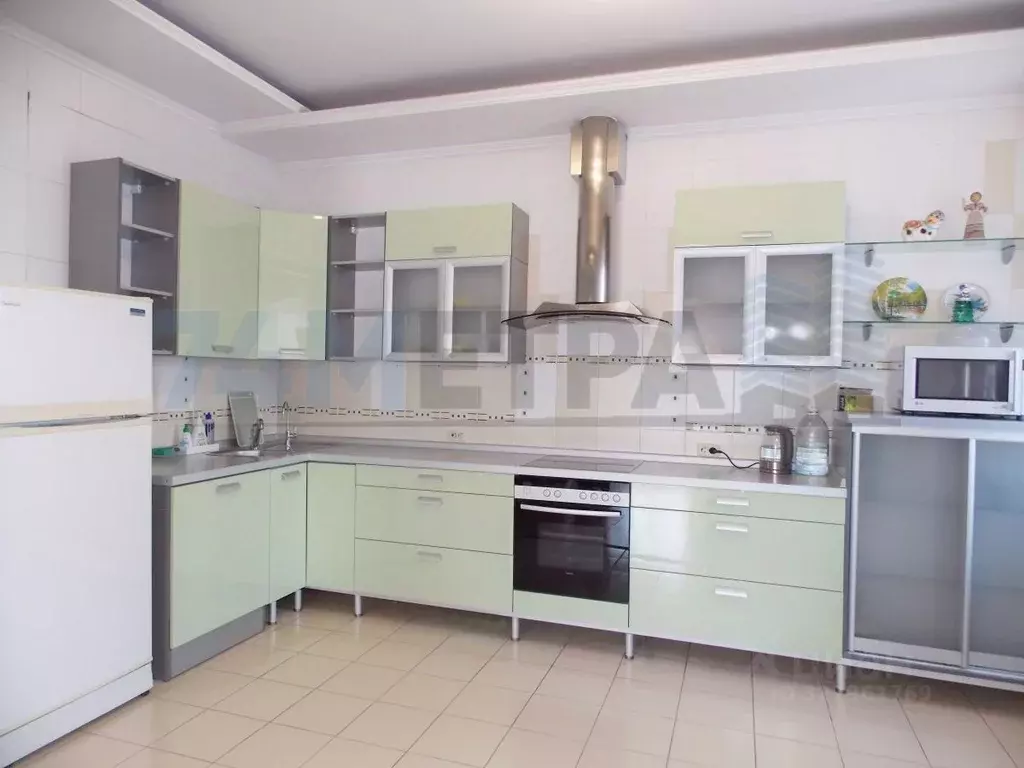 3-к кв. Челябинская область, Челябинск ул. Гагарина, 28Б (126.0 м) - Фото 2