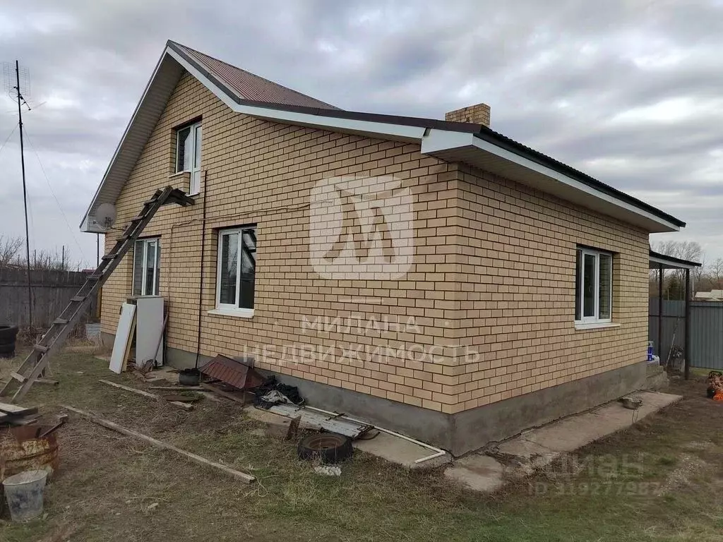 Дом в Оренбургская область, Оренбургский район, с. Пречистинка Большая ... - Фото 0