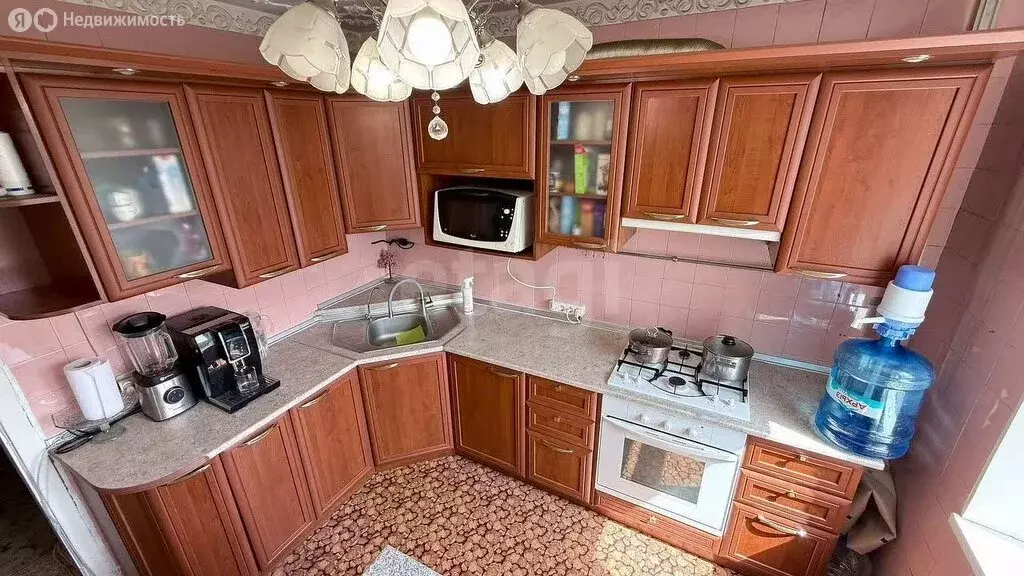 3-комнатная квартира: Симферополь, улица имени Мате Залки, 7Ж (70 м) - Фото 0