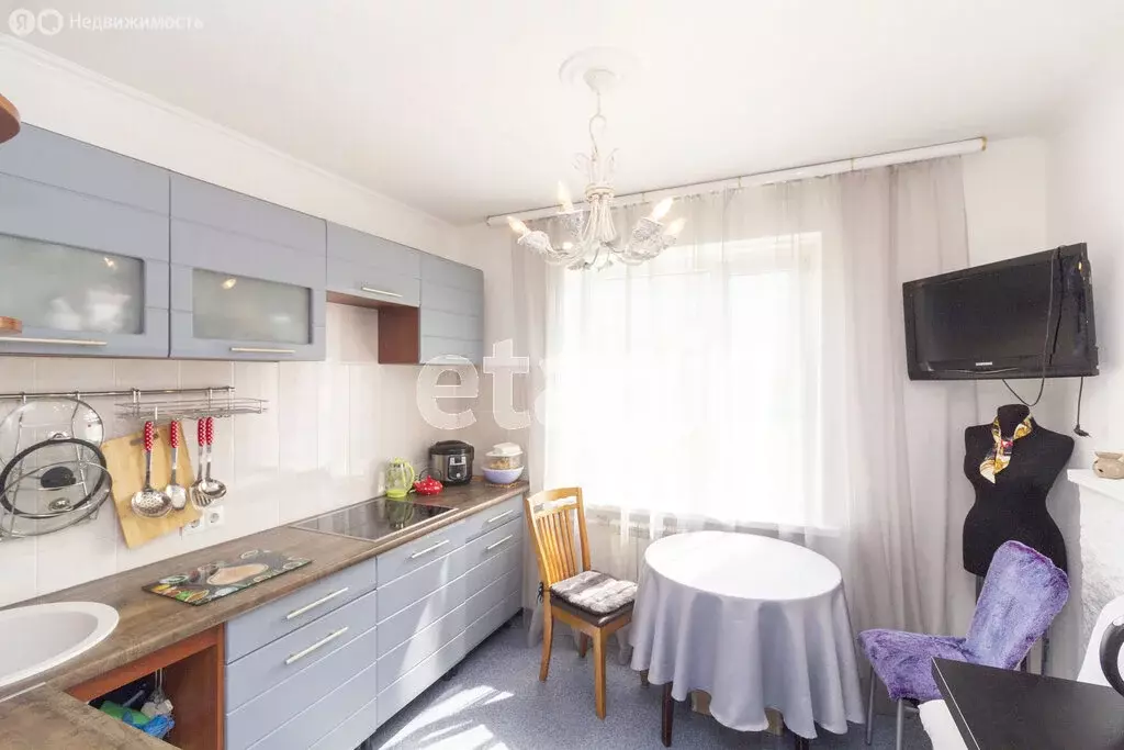 2-комнатная квартира: Тюмень, улица Самарцева, 20 (50.3 м) - Фото 1