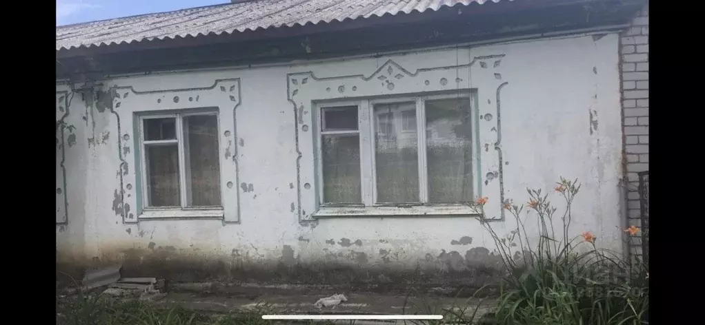 Дом в Саратовская область, Лысогорский район, Гремячинское ... - Фото 0