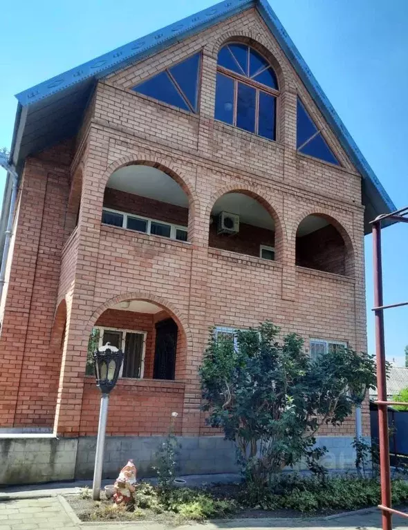 Дом в Ставропольский край, Железноводск городской округ, пос. ... - Фото 1