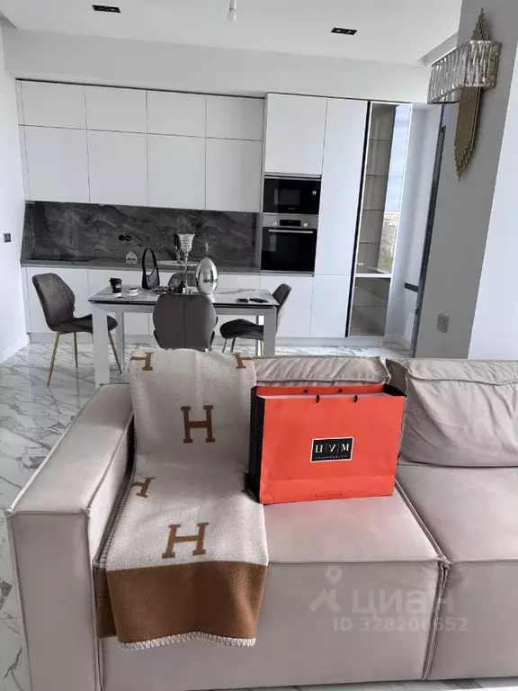 3-к кв. Москва Мичуринский просп., 56 (80.0 м) - Фото 1