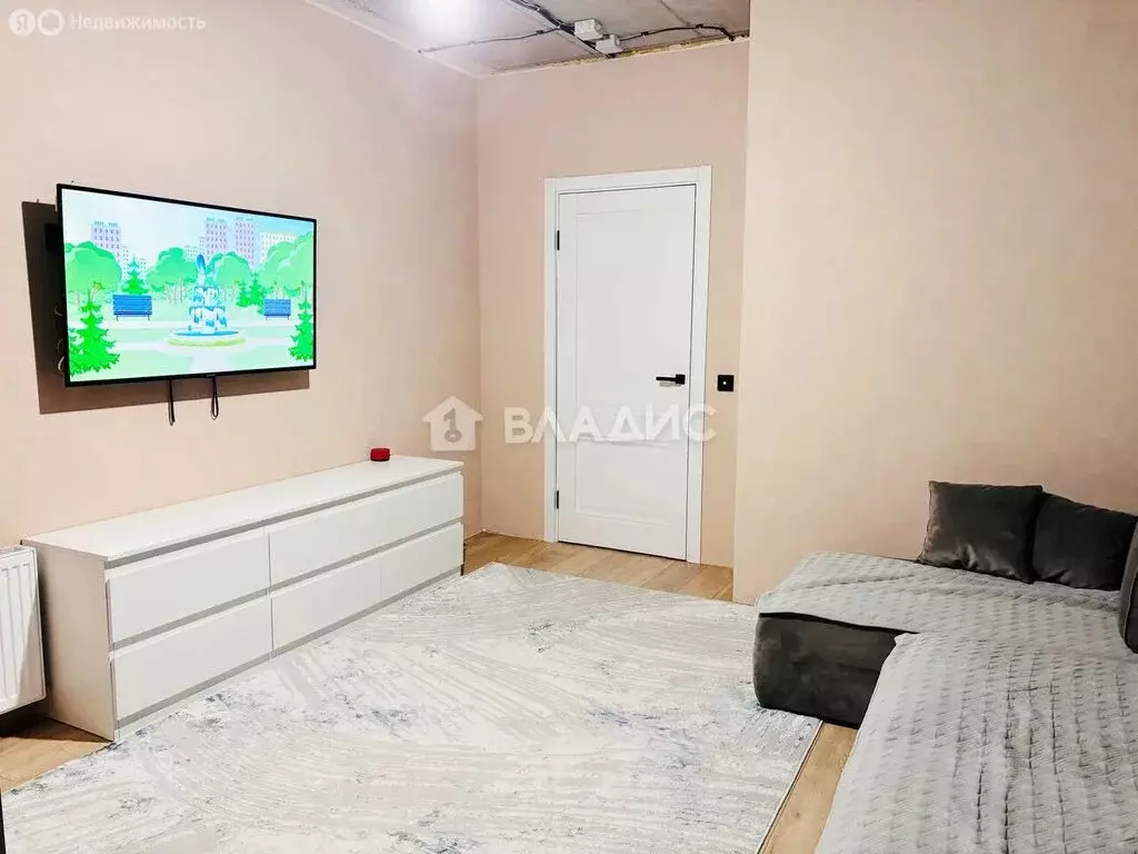 3-комнатная квартира: Волгоград, Санаторная улица, 18 (75.1 м) - Фото 2