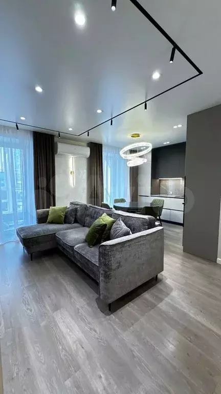 2-к. квартира, 60 м, 3/10 эт. - Фото 1