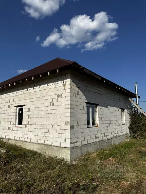 Дом в Саратовская область, с. Багаевка ул. Юбилейная (103 м) - Фото 1