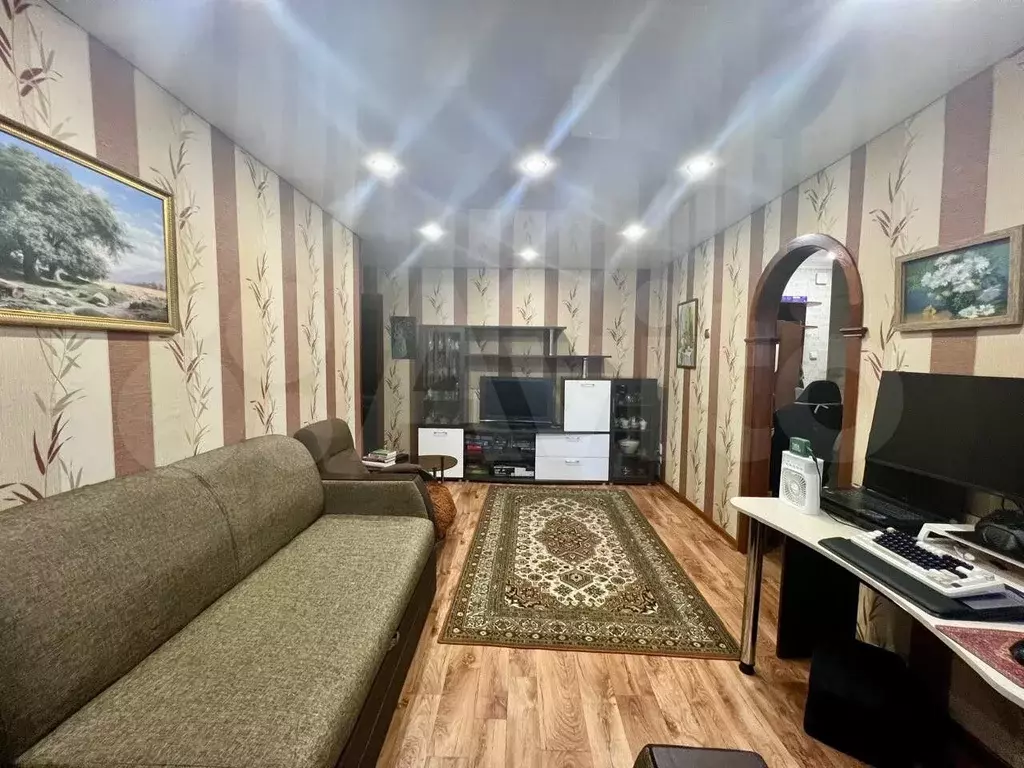 3-к. квартира, 57,7 м, 1/5 эт. - Фото 0
