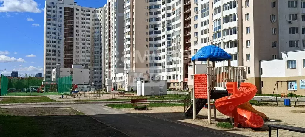 1-к кв. Свердловская область, Екатеринбург ул. Краснолесья, 30 (47.4 ... - Фото 1