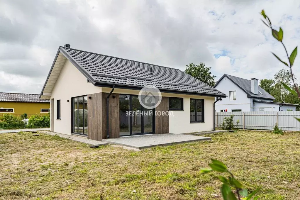 Дом в Калининградская область, пос. Приморье ул. Лесная, 8 (74 м) - Фото 1