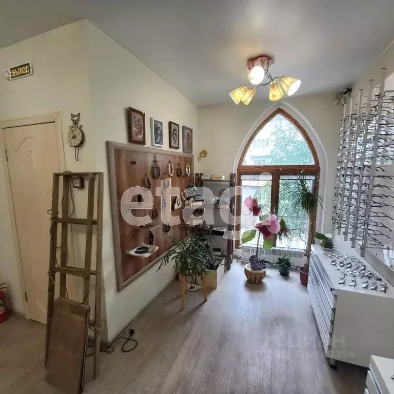 Офис в Саратовская область, Саратов ул. Имени Н.Г. Чернышевского, 146 ... - Фото 1