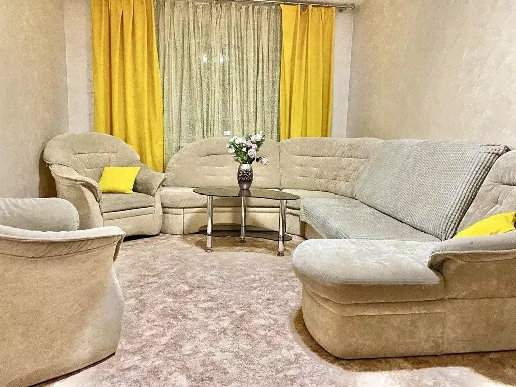 2-к кв. Башкортостан, Стерлитамак ул. Строителей, 65 (65.0 м) - Фото 1