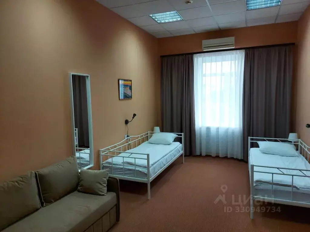 Комната Тюменская область, Тюмень ул. Володарского, 22 - Фото 1
