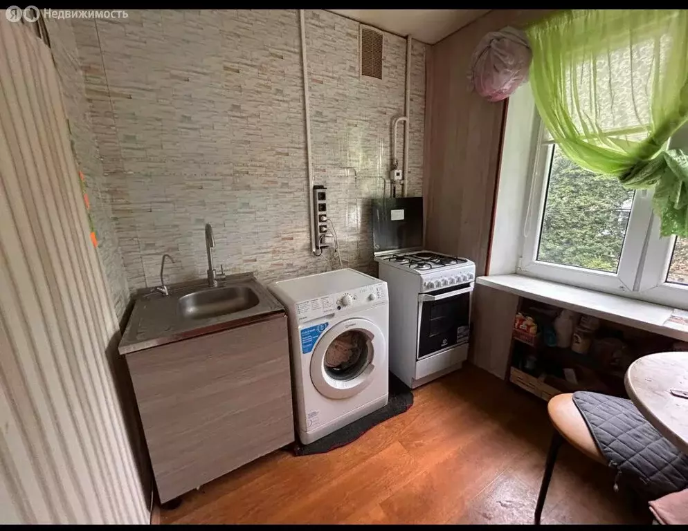 3-комнатная квартира: Калининград, улица Грига, 18 (61.7 м) - Фото 1