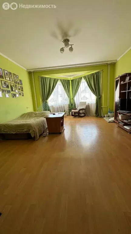 2-комнатная квартира: Абакан, улица Бограда, 118 (68.4 м) - Фото 0