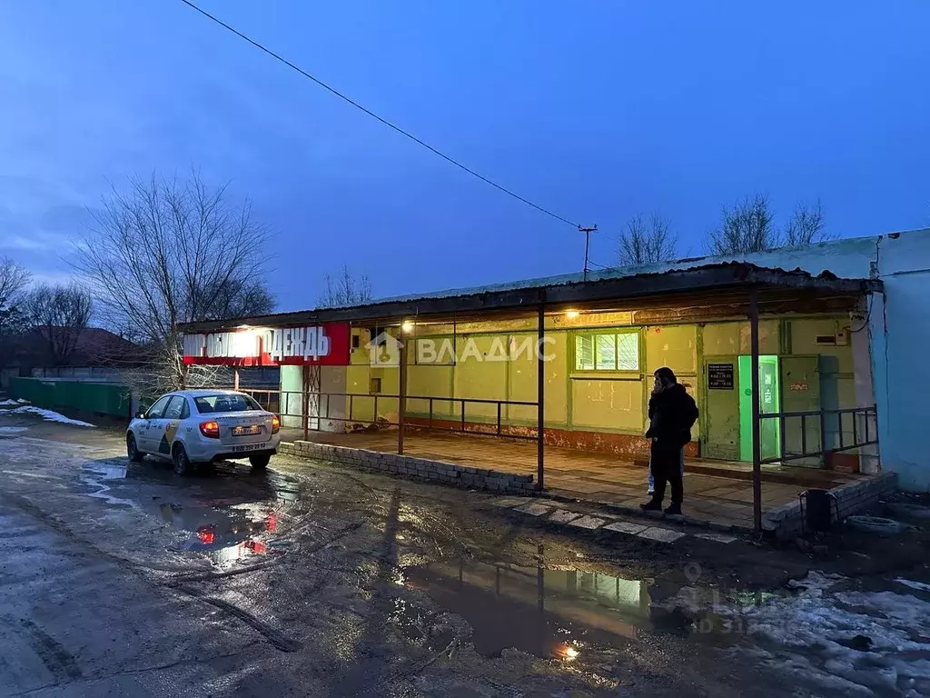 Помещение свободного назначения в Калмыкия, с. Малые Дербеты пер. ... - Фото 1